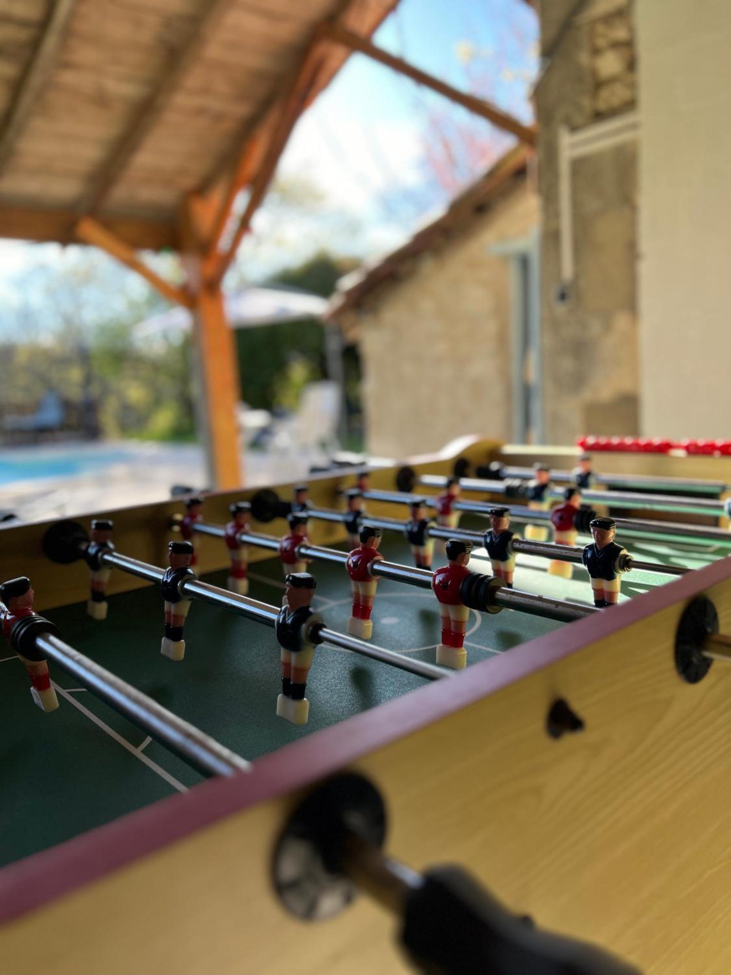 Entire Apartment With Swimming Pool Near Aubeterre Saint-Romain  Exteriör bild